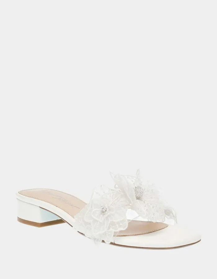 Betsey Johnson Women LIAM IVORY Ivory