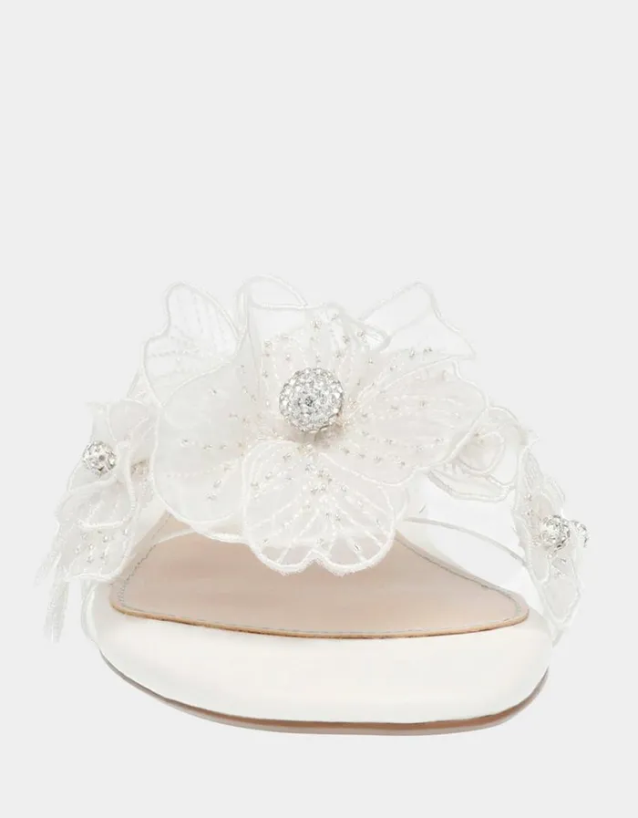 Betsey Johnson Women LIAM IVORY Ivory