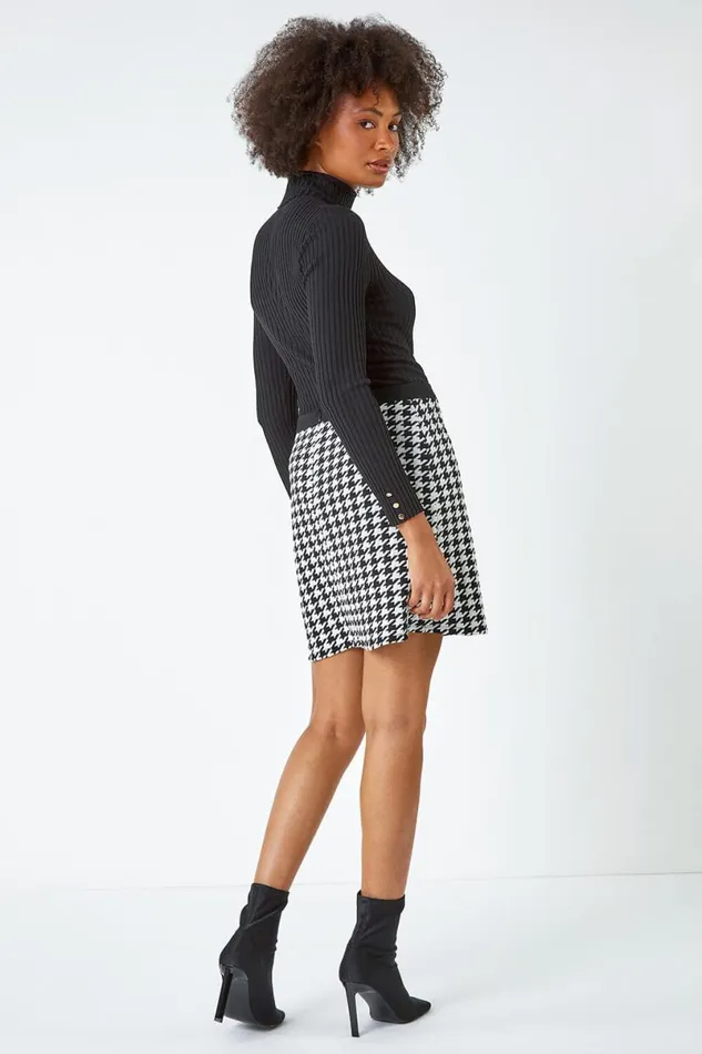 Black Ribbed Turtle Neck Jumper Women Roman Knitwear