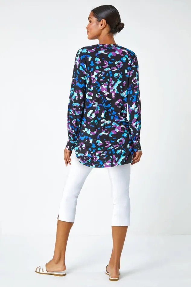 Blue Animal Print VNeck Stretch Shirt Top Women Roman Tops