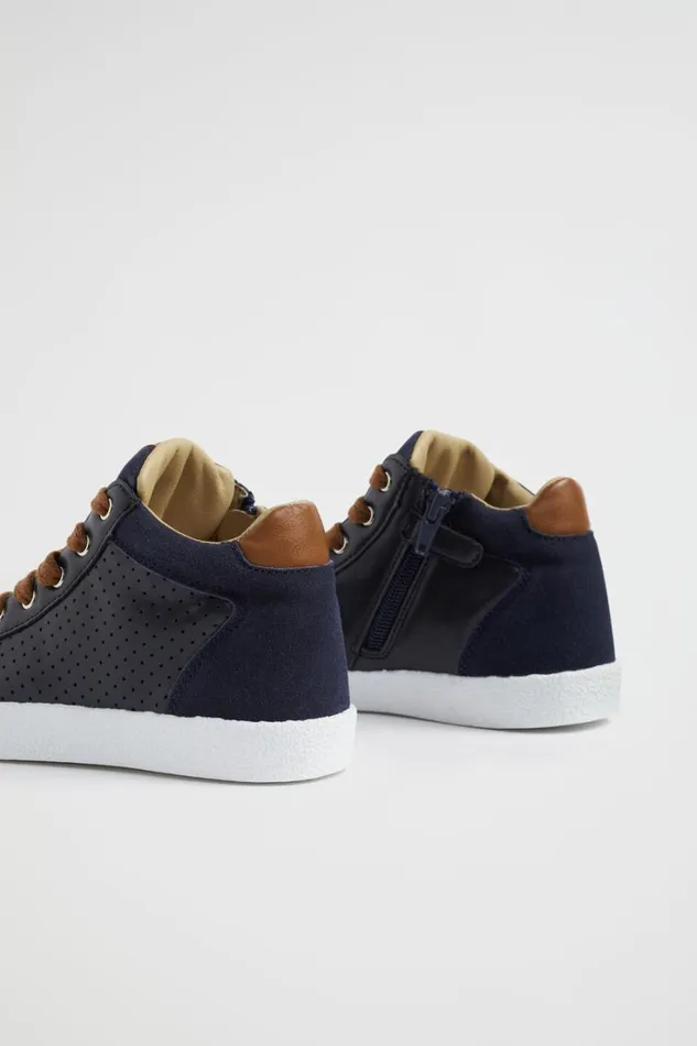 Boots Boy Seed Heritage Perforated High Top Navy