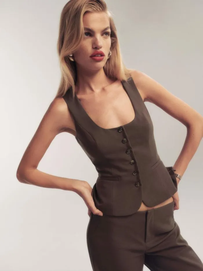 Clothing The Reformation Delanie Top Brown