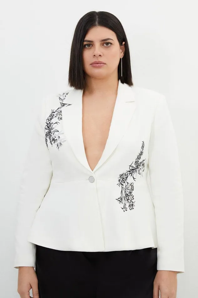 Coats and Jackets Women Karen Millen Plus Size Compact Viscose Tailored Peplum Embroidered Blazer Ivory Coats and Jackets Women Karen Millen Plus Size Compact Viscose Tailored Peplum Embroidered Blazer Ivory
