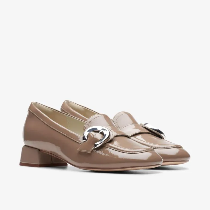 Daiss 30 Trim Pebble Patent Women Clarks Loafers and Oxfords