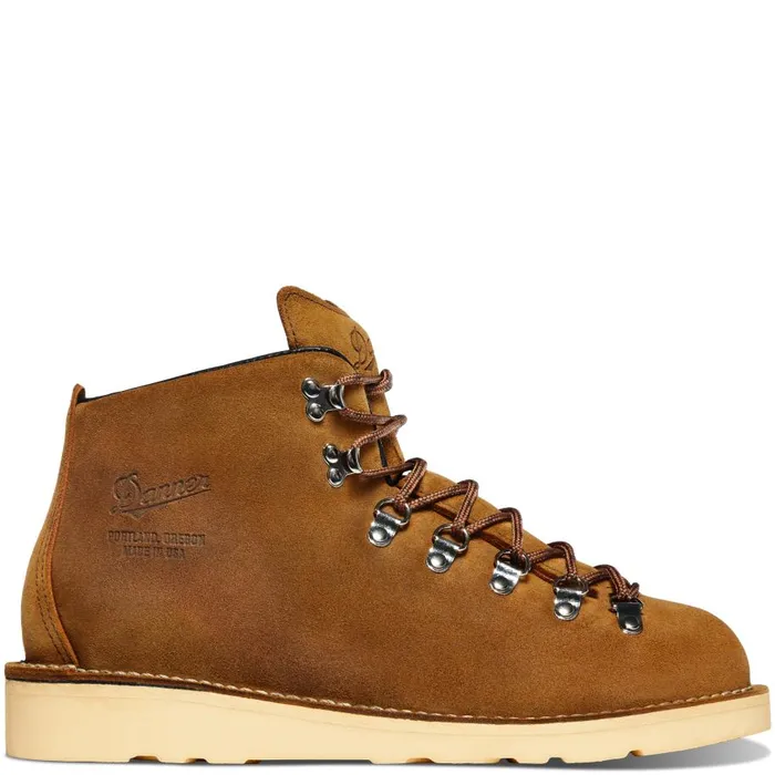 Danner Boots Mountain Light Pettygrove 8211 MenWomen