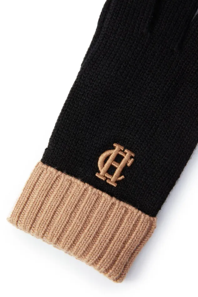 Holland Cooper Chelsea Logo Knitted Gloves Black Tan Women Gloves Holland Cooper Chelsea Logo Knitted Gloves Black Tan Women Gloves