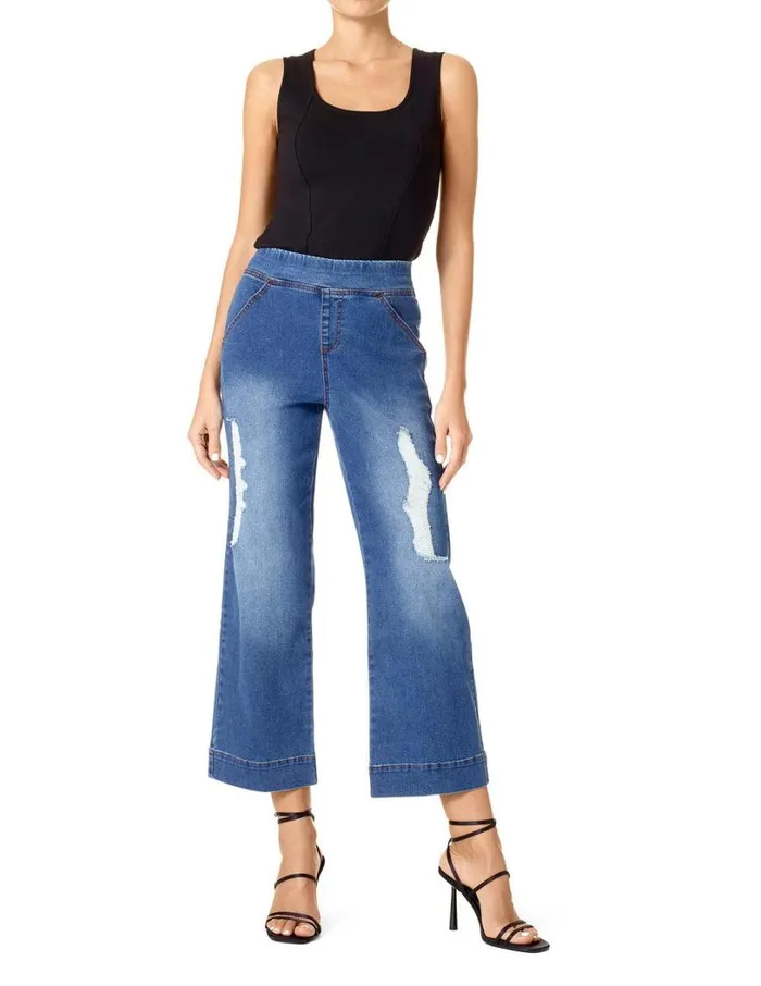 Hue HiRise Ripped Cropped Flare Skimmer Legging Medium Wash Women Flare
