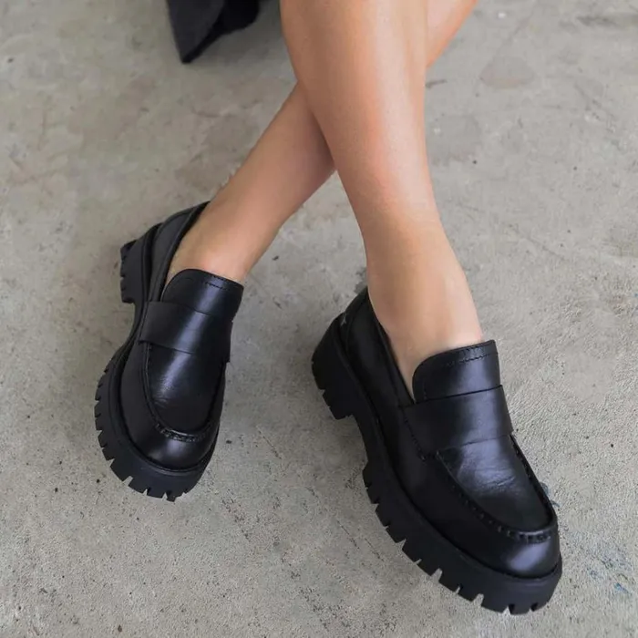 Loafers Women Windsor Smith TRICKS BLACK LEATHER LOAFERS