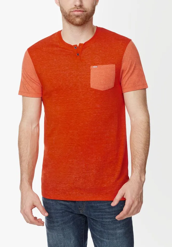 Men Kaddy Redwood ShortSleeve Mens Top Redwood Buffalo David Bitton Tops and Tees Men Kaddy Redwood ShortSleeve Mens Top Redwood Buffalo David Bitton Tops and Tees