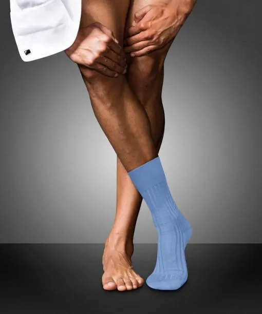 Men No 13 Finest Piuma Cotton Men Socks Arcticblue FALKE Socks