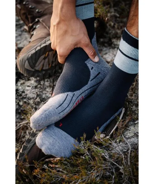 Men TK Stabilizing Men Trekking Socks Marine FALKE Hiking Socks