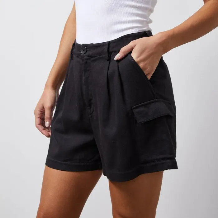 MONROW Shorts Soft Twill Cargo Short 8211 Women MONROW Shorts Soft Twill Cargo Short 8211 Women