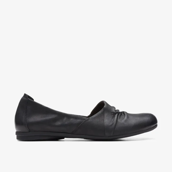 Rena Way Black Women Clarks Flats