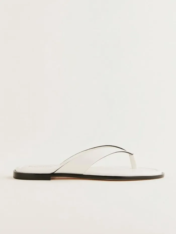Shoes The Reformation Jessie Thong Sandal Whiteblack