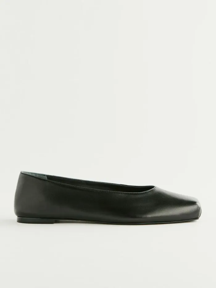 Shoes The Reformation Mikayla Ballet Flat Black Leather