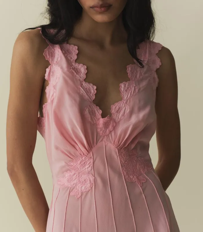 Shop KELIS DRESS Abelia Pink DEN Dresses