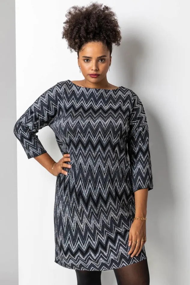 Silver Curve Zig Zag Print Shift Dress Women Roman Dresses