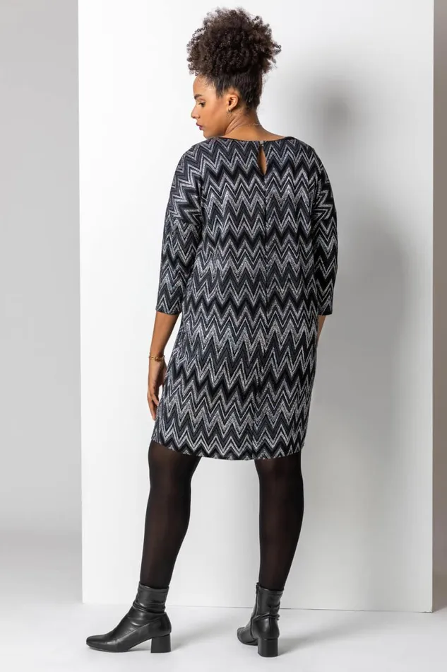 Silver Curve Zig Zag Print Shift Dress Women Roman Dresses