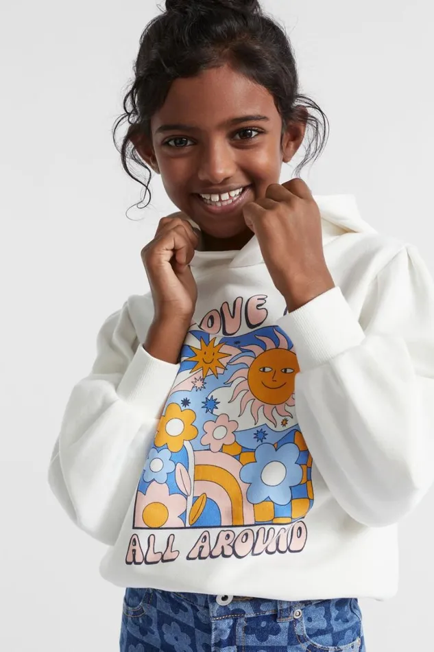 TShirts and Tops Girl Seed Heritage Love Is All Around Hoodie Canvas