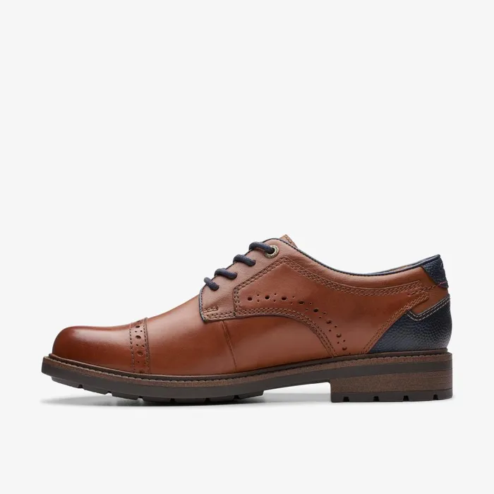 Un Shire Vibe Tan Combination Men Clarks Casual Dress Shoes