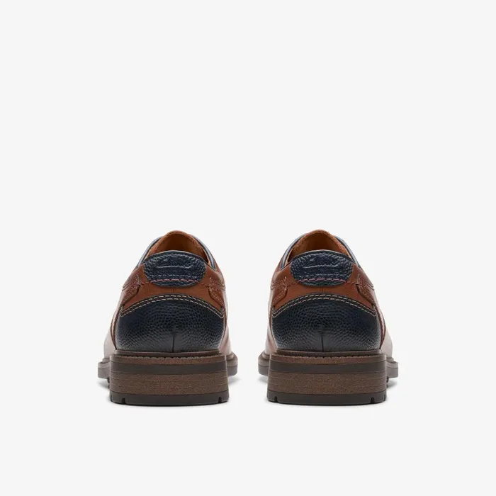 Un Shire Vibe Tan Combination Men Clarks Casual Dress Shoes