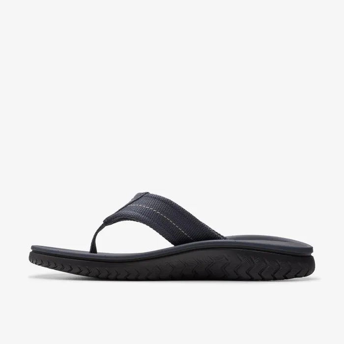 WESLEY BELT Navy Men Clarks Sandals and Flip Flops