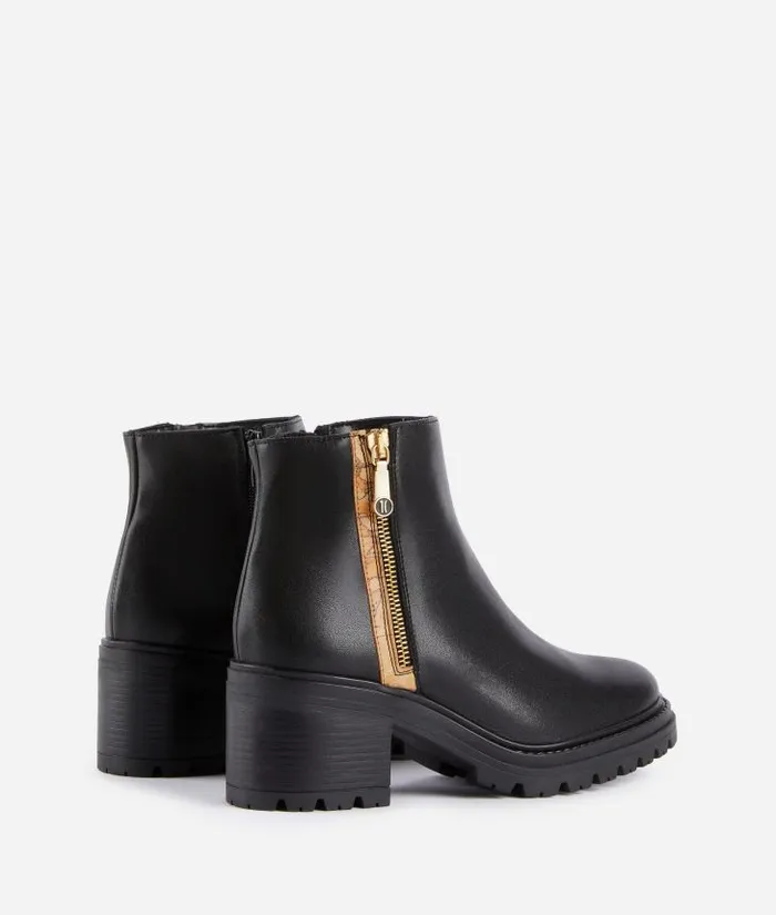 Woman Boots and Booties Alviero Martini Smooth Leather Ankle Boots With 1c Zip Detail Black