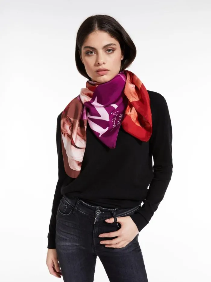 Woman Printed Silk Scarf Salmon Maxmara Scarves And Foulards Woman Printed Silk Scarf Salmon Maxmara Scarves And Foulards