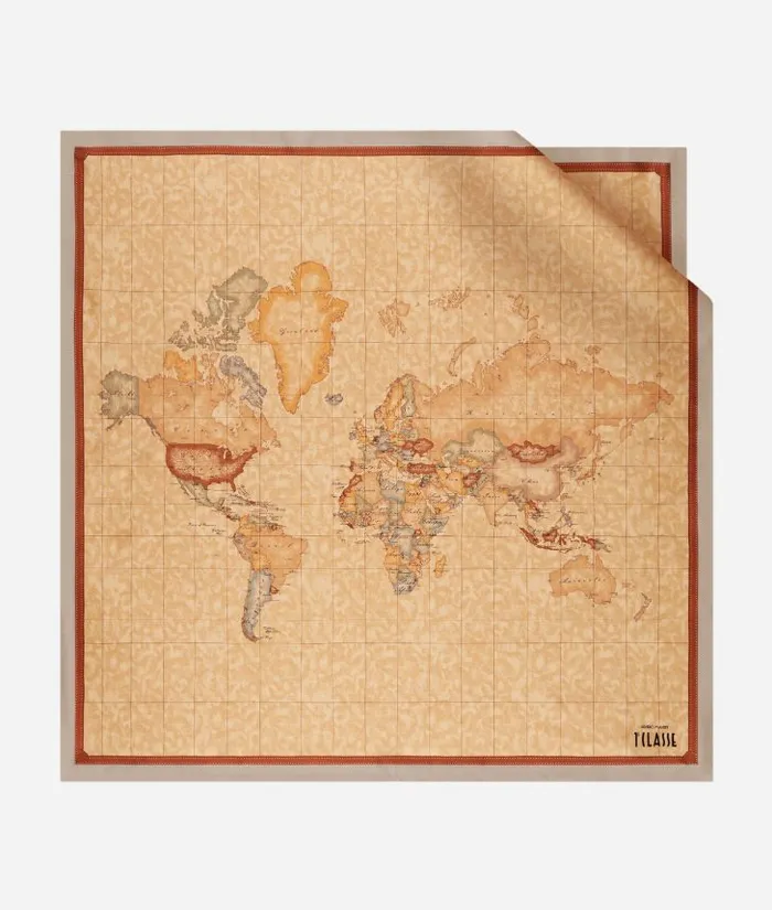 Woman Scarves and Shawls Alviero Martini Geo Classic Foulard 9021590 Light Taupe Woman Scarves and Shawls Alviero Martini Geo Classic Foulard 9021590 Light Taupe