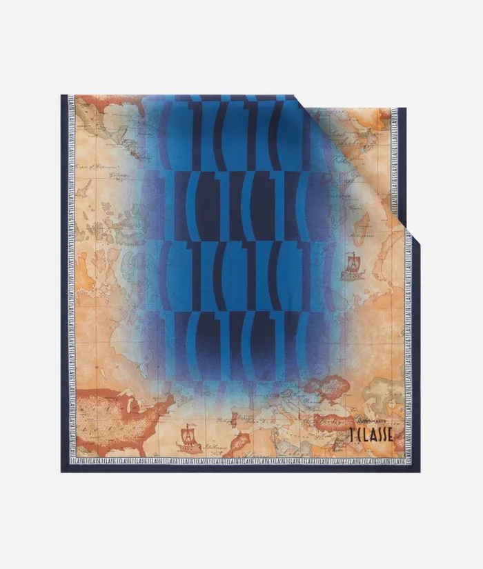 Woman Scarves and Shawls Alviero Martini Geo Classic Scarf With Gradient Logo 45215180 Sapphire Blue Woman Scarves and Shawls Alviero Martini Geo Classic Scarf With Gradient Logo 45215180 Sapphire Blue