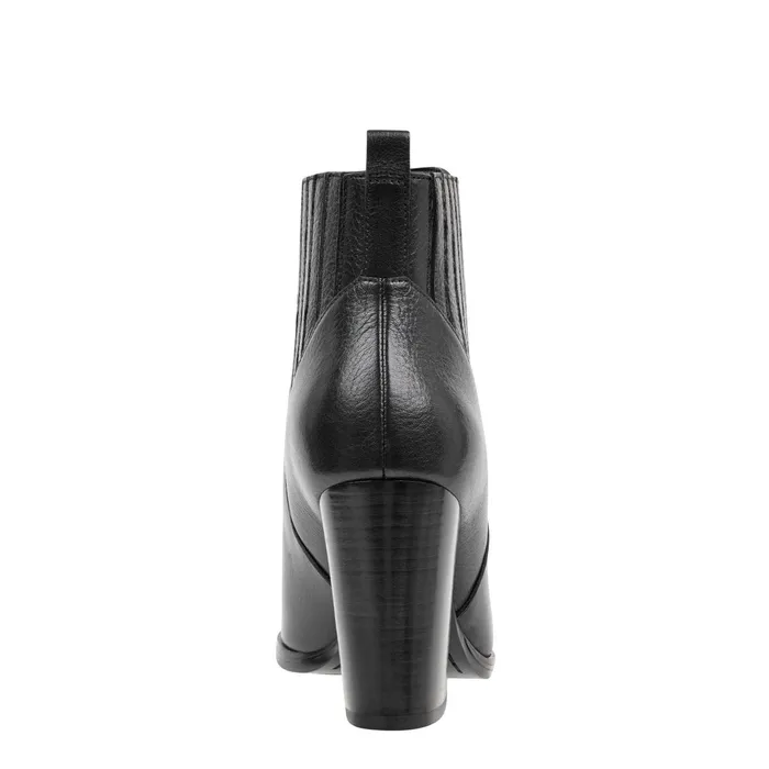 Women Alva Pointy Toe Bootie Black Leather Marc Fisher Casual Boots