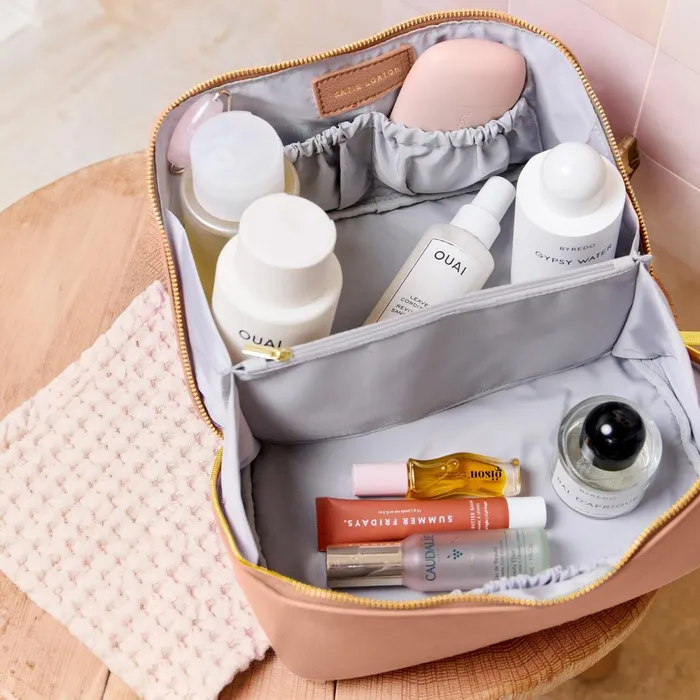 Women Makeup and Wash Bags Katie Loxton Love You Mum039 Large Makeup And Wash Bag 8211 Peony Blush Women Makeup and Wash Bags Katie Loxton Love You Mum039 Large Makeup And Wash Bag 8211 Peony Blush
