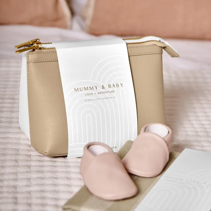 Women Makeup and Wash Bags Katie Loxton Mama And Baby Organiser 8211 Soft Tan And Off White Women Makeup and Wash Bags Katie Loxton Mama And Baby Organiser 8211 Soft Tan And Off White
