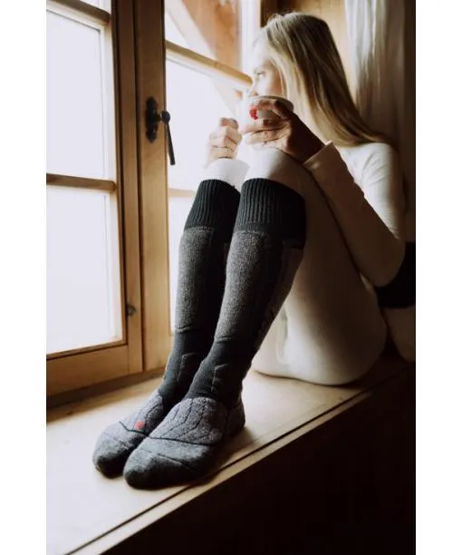 Women SK1 Comfort Women Skiing Kneehigh Socks Blue Note FALKE Ski Socks